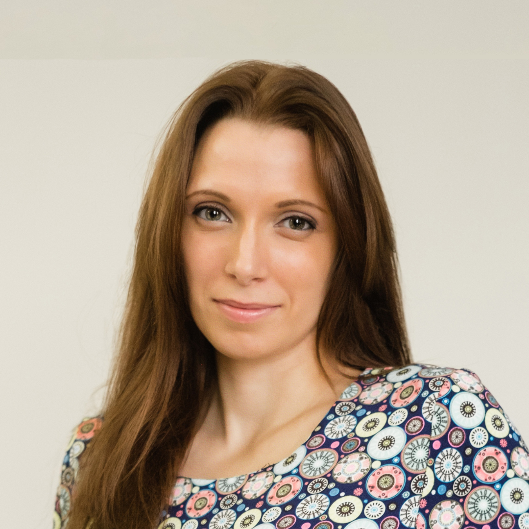 <strong> Emily R.</strong>